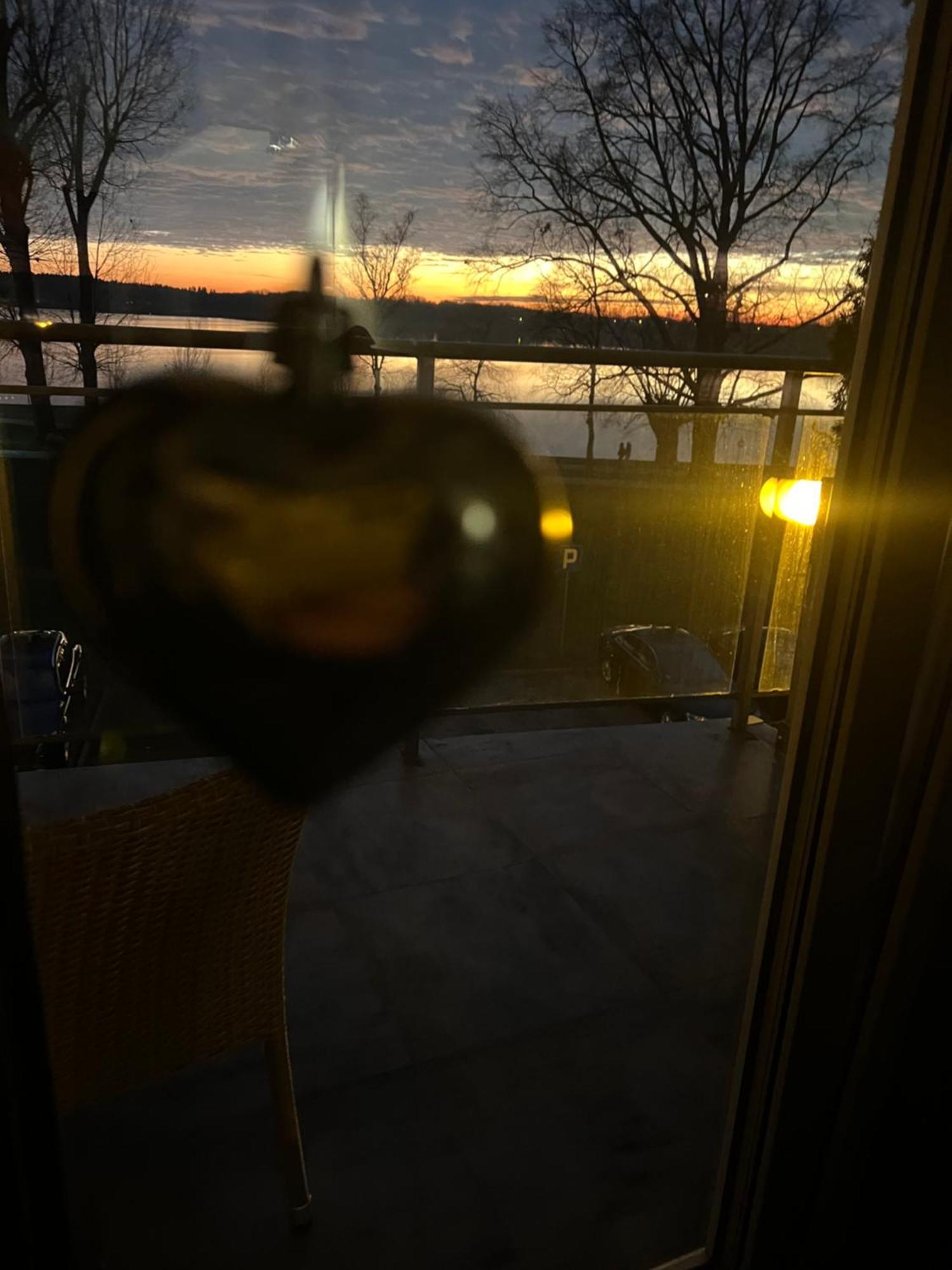 Z Jacuzzi Dla Dwojga I Widokiem Na Jezioro Apartment Elk